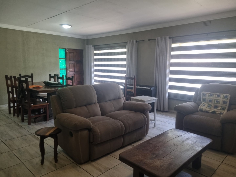 3 Bedroom Property for Sale in Vaalpark Free State